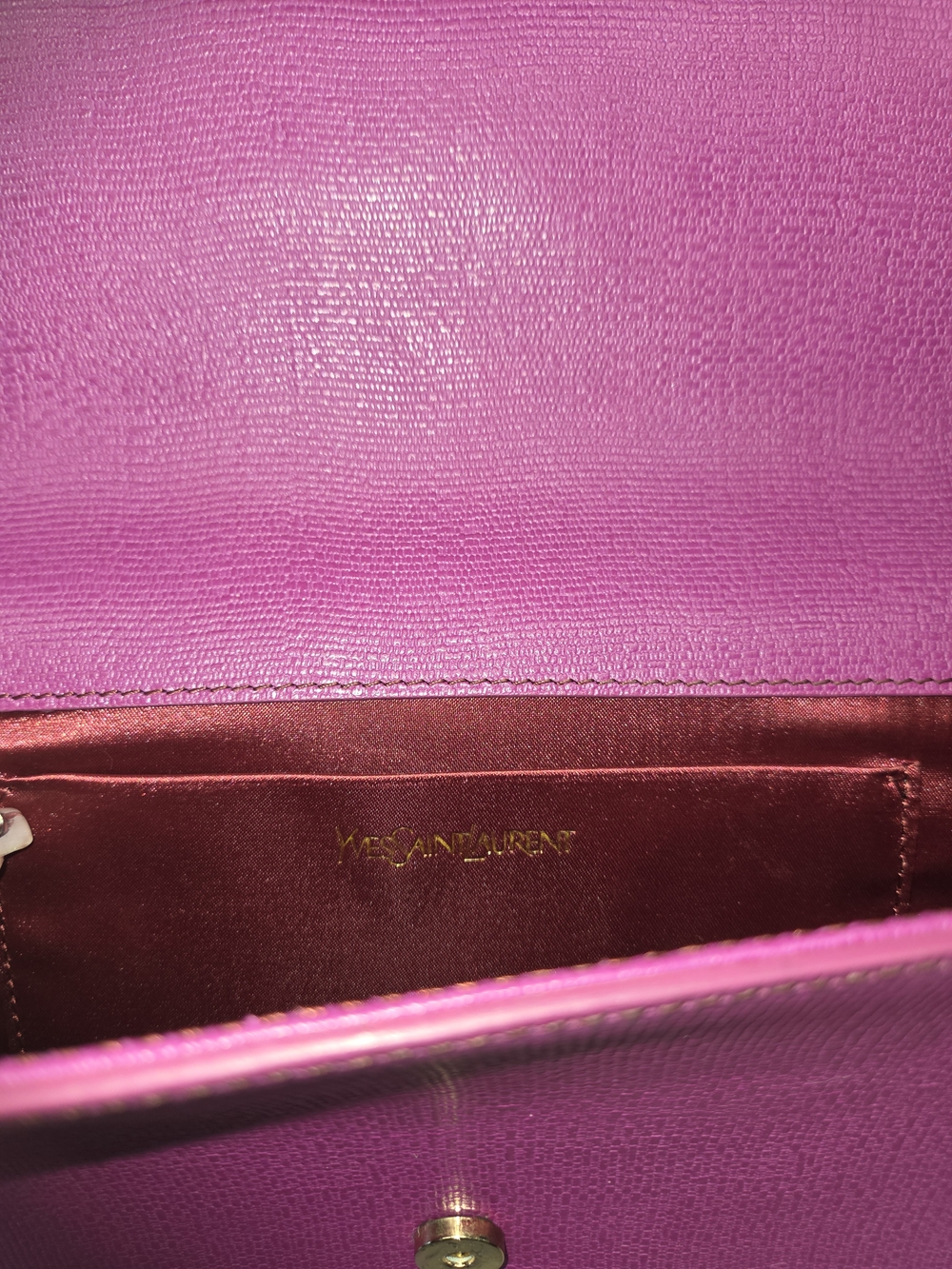 Authentic YSL Yves Saint Laurent Chyc Classic Y Ligne Clutch Fuchsia Leather - Picture 10 of 15